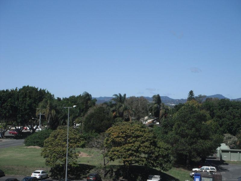 11-13 Fairway Drive, Clear Island Waters QLD 4226