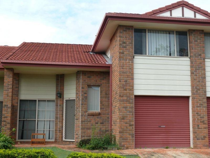 1A Alison Road, Carrara QLD 4211
