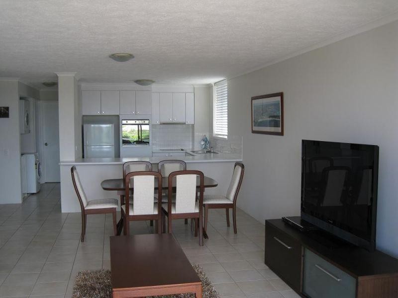 122 Macquarie Street, St Lucia QLD 4067