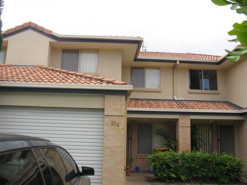Townhouse 69/2  Falcon Way, Tweed Heads South NSW 2486