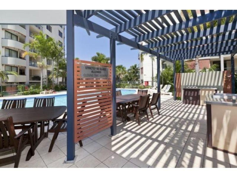 9 Sylvan Road, Toowong QLD 4066