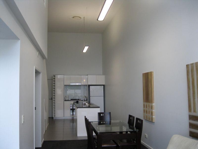 17/15 Walsh Street, Milton QLD 4064