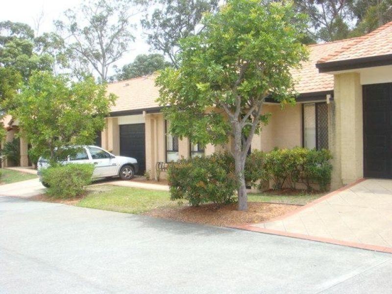 20 Brown Street, Labrador QLD 4215