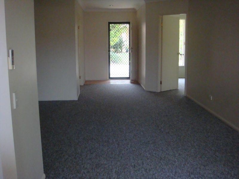 20 Brown Street, Labrador QLD 4215