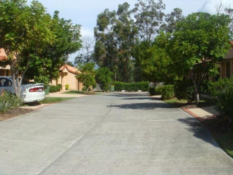 20 Brown Street, Labrador QLD 4215