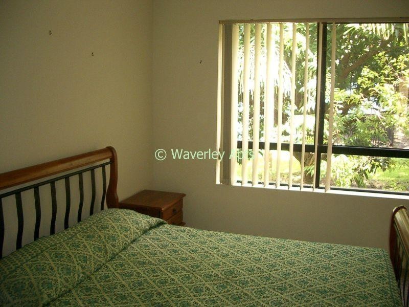 16-26 Waverley Street, Southport QLD 4215