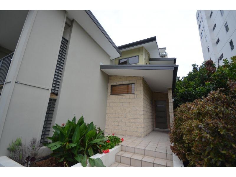 19w/18 Manning Street, Milton QLD 4064