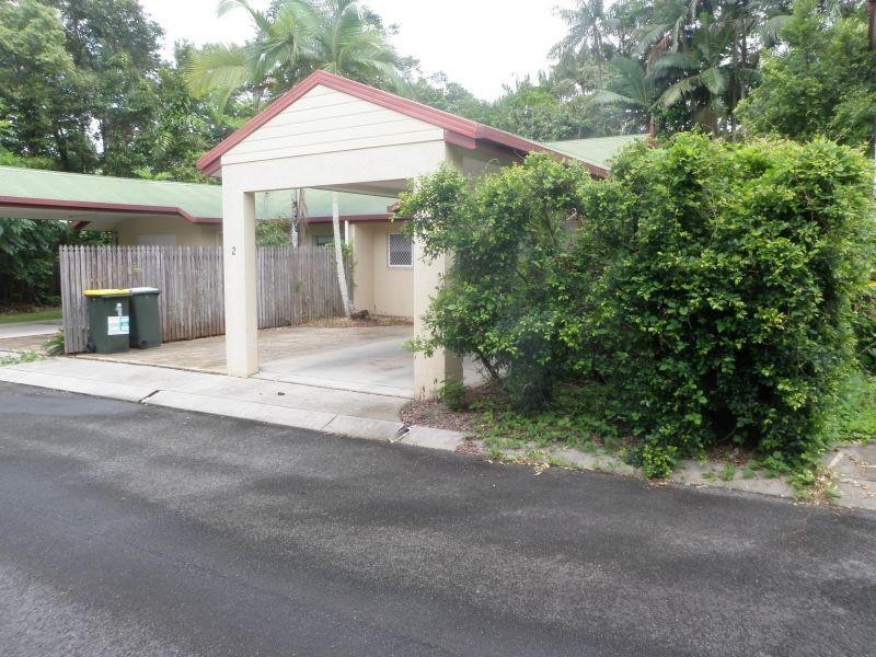 Unit 2/5-15 McGregor Street, Mooroobool QLD 4870