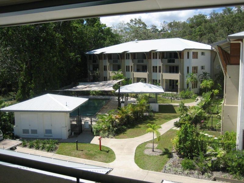 Clifton Beach QLD 4879