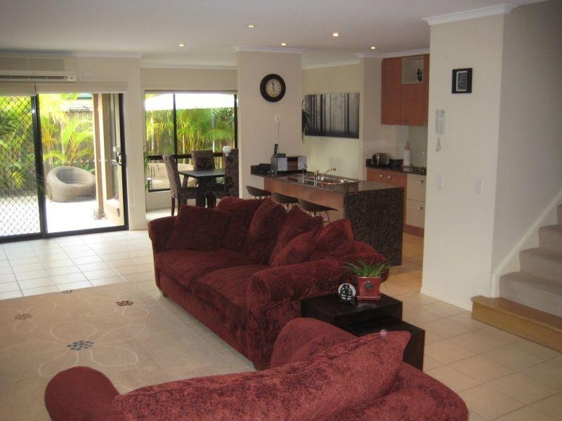 136 Palm Meadows Drive, Carrara QLD 4211