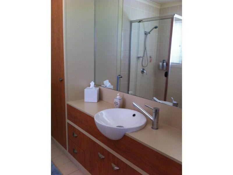 136 Palm Meadows Drive, Carrara QLD 4211