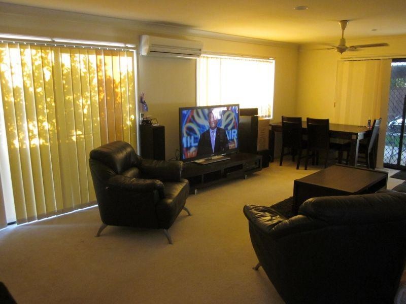 07 Mews WEST/99-101 Heeb Street, Benowa QLD 4217