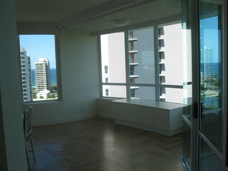 46/3 Tedder Avenue, Main Beach QLD 4217