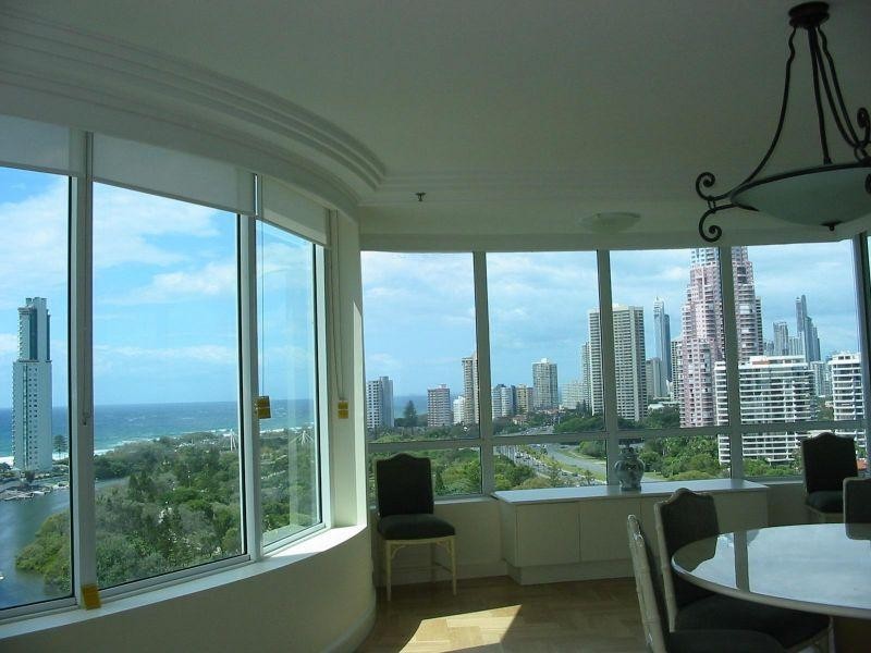 46/3 Tedder Avenue, Main Beach QLD 4217