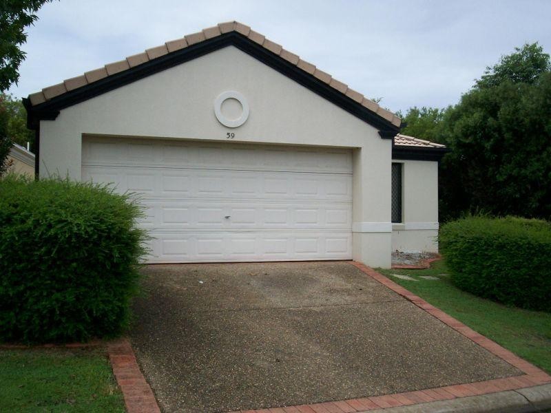 2 Langport Parade, Mudgeeraba QLD 4213