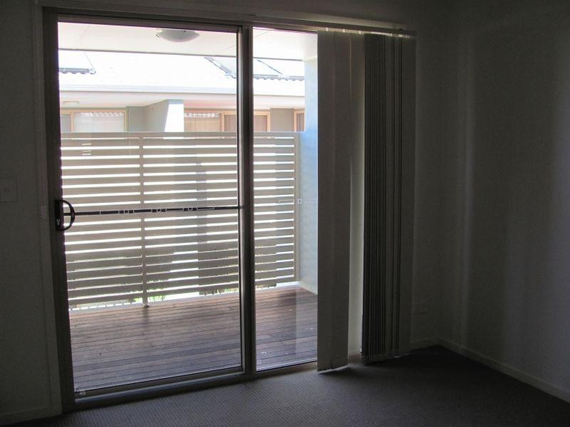 9/30  Fleet Drive, Kippa-ring QLD 4021