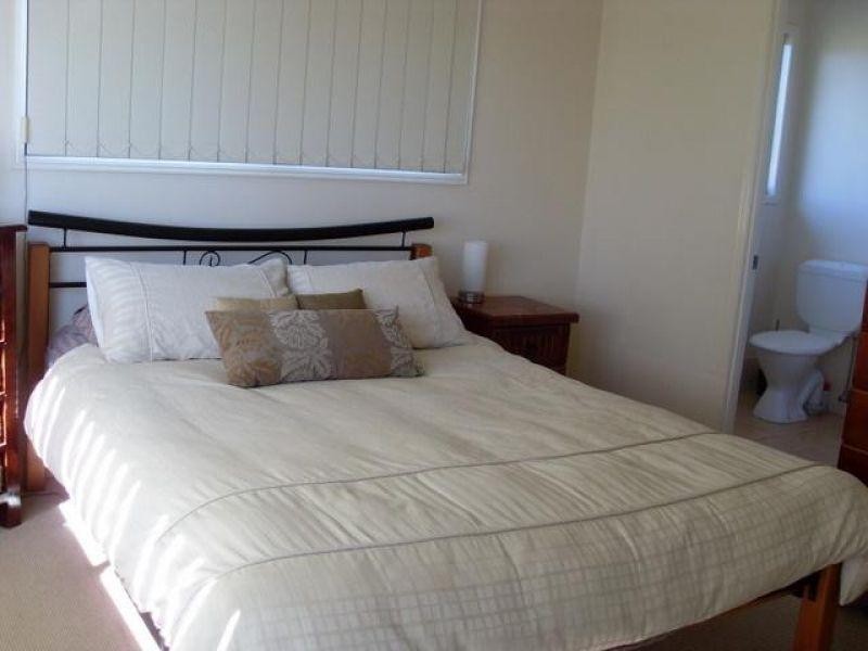 31/2 Tuition Street, Upper Coomera QLD 4209