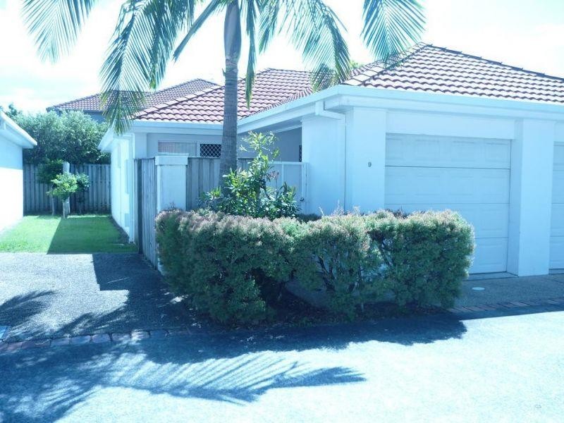 83 Heeb Street, Ashmore QLD 4214