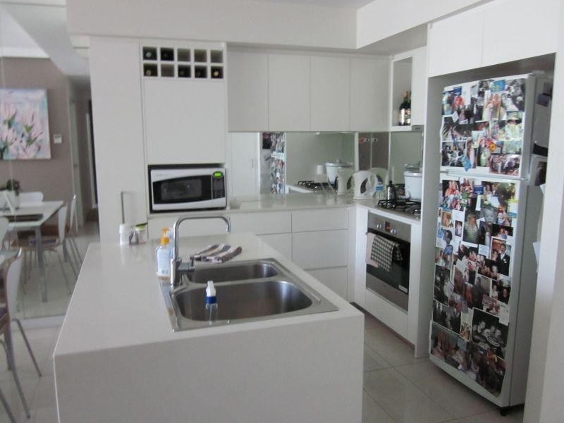Unit 1003/438 Marine Parade, Biggera Waters QLD 4216