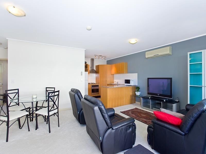 9 Sylvan Road, Toowong QLD 4066