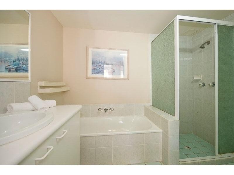 239/35 Palm Avenue, Surfers Paradise QLD 4217