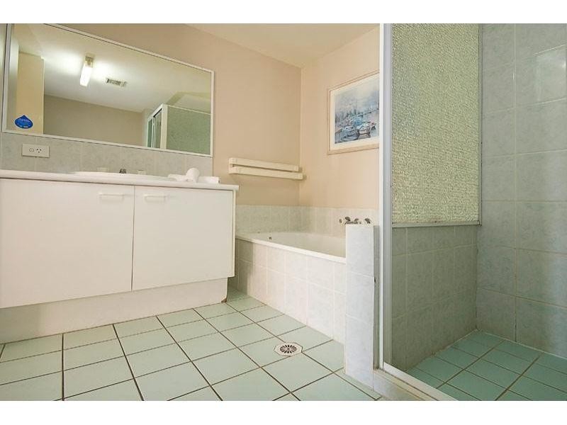 265/35 Palm Avenue, Surfers Paradise QLD 4217