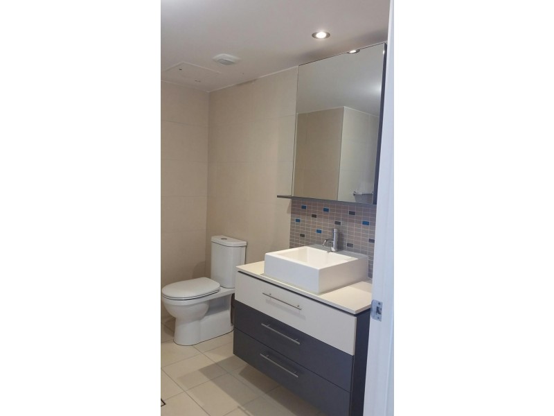 8037 37/8-32 Stanley Street, Townsville City QLD 4810