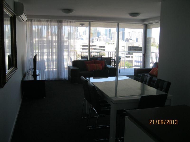 27/15 Walsh Street, Milton QLD 4064