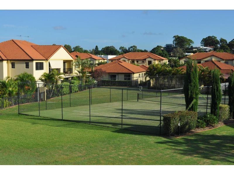 2 2/38 Caseys Road, Hope Island QLD 4212