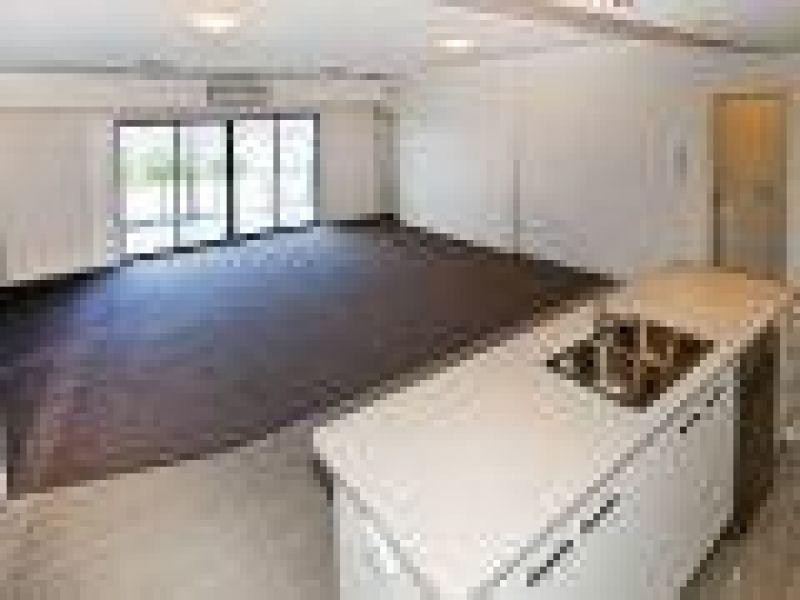448 Oxley St, Redcliffe QLD 4020