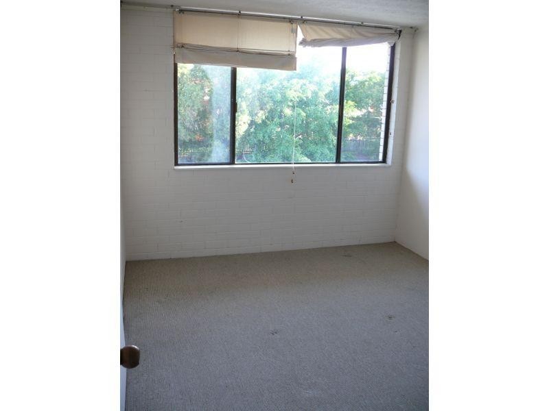 40 Murev Way, Carrara QLD 4211