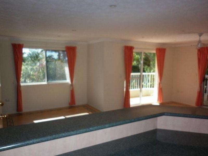 1 West Burleigh Road, Burleigh Heads QLD 4220
