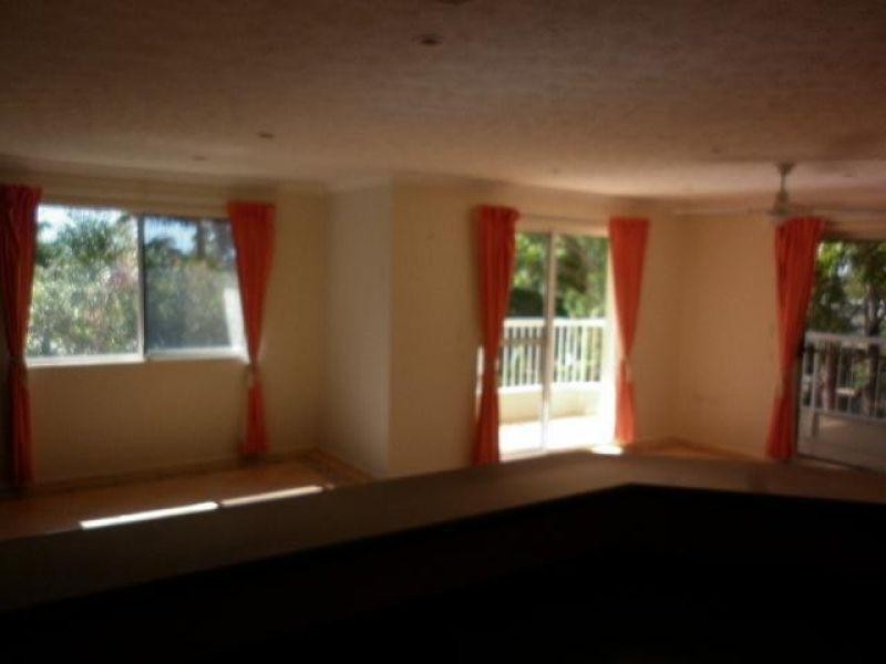 1 West Burleigh Road, Burleigh Heads QLD 4220