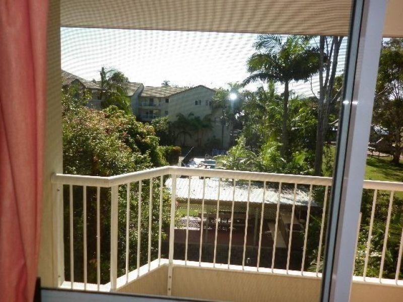 1 West Burleigh Road, Burleigh Heads QLD 4220