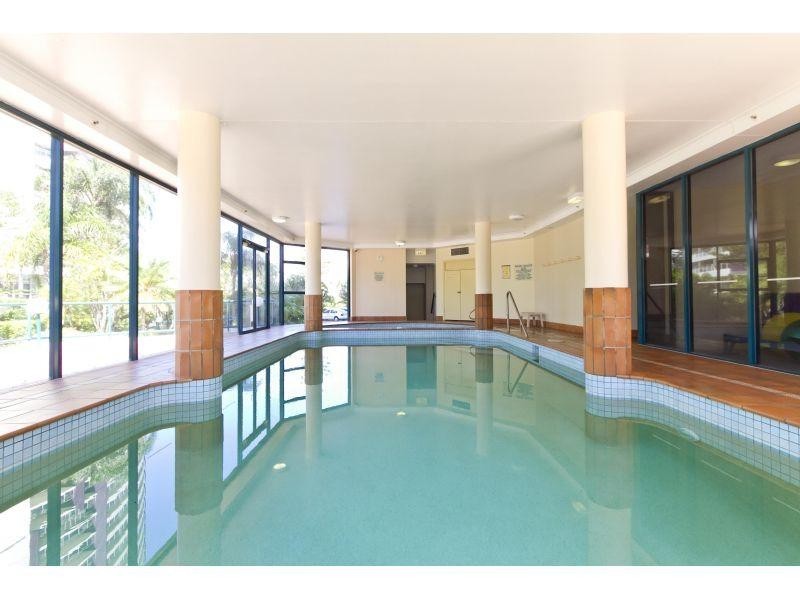 32/22 Montgomery Avenue, Main Beach QLD 4217