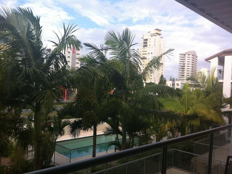 1880 Gold Coast Highway, Burleigh Heads QLD 4220