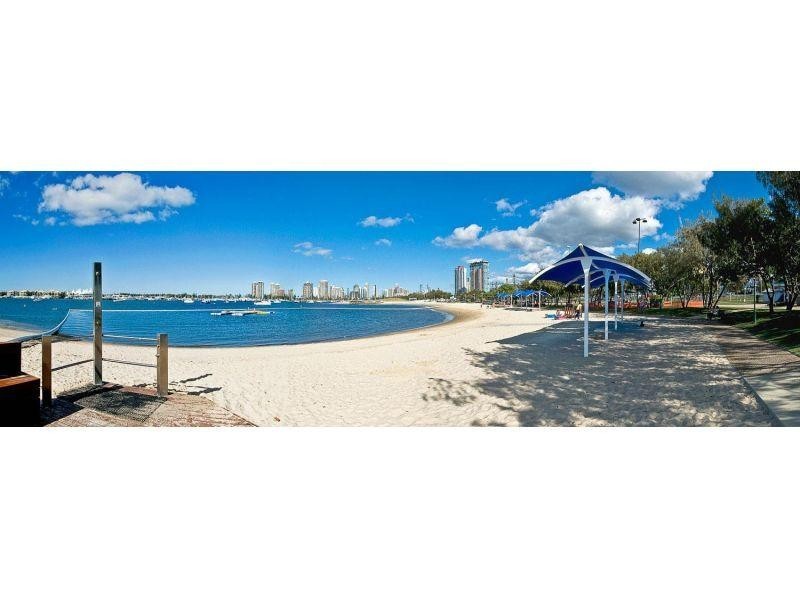 Apartment 2/136 Marine Parade, Southport QLD 4215