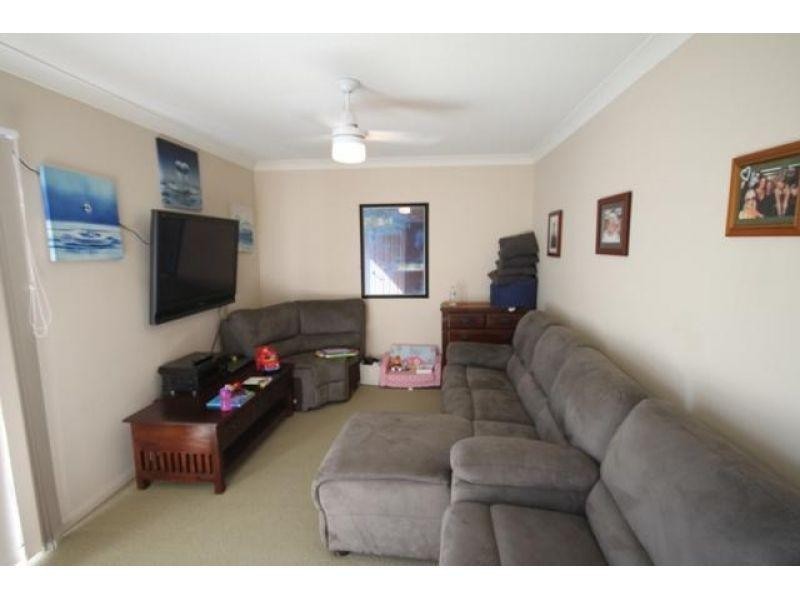 111/1 Sauvignon Parade, Upper Coomera QLD 4209