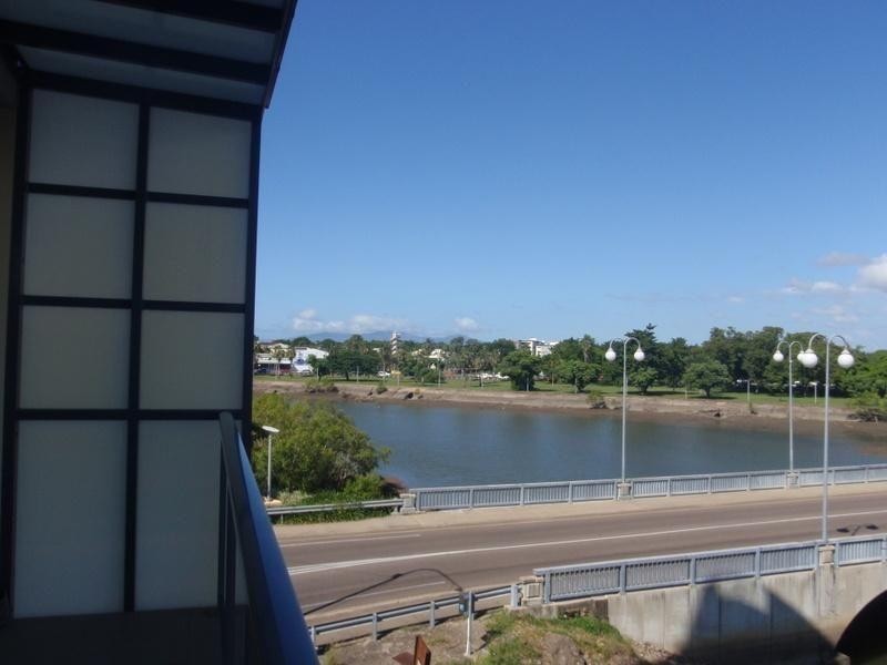 15/8-32 Stanley Street, Townsville City QLD 4810