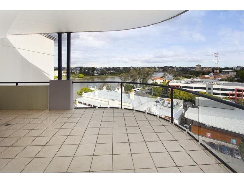 9 Sylvan Road, Toowong QLD 4066