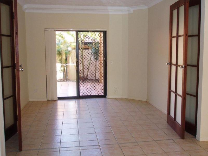 85 Palm Meadows Drive, Carrara QLD 4211