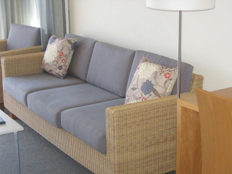 1 Ocean Street, Burleigh Heads QLD 4220