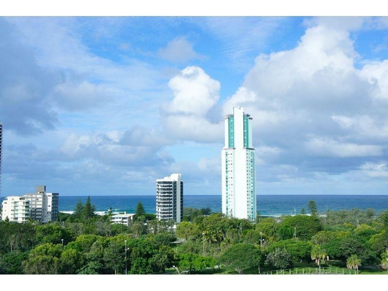 36/20 Commodore Drive, Paradise Waters QLD 4217