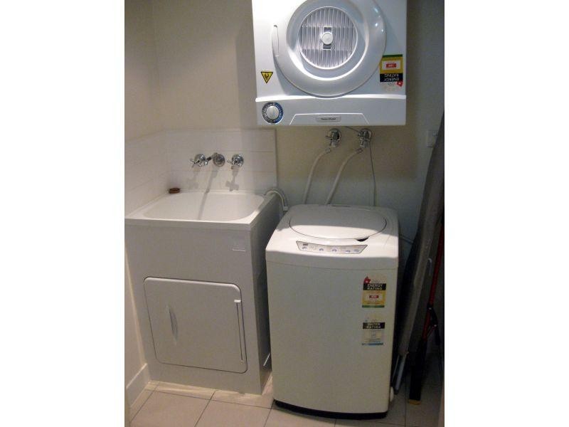 7/24 Allwood Street, Indooroopilly QLD 4068