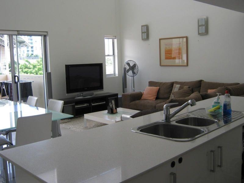 Unit 32/78 Merivale Street, South Brisbane QLD 4101
