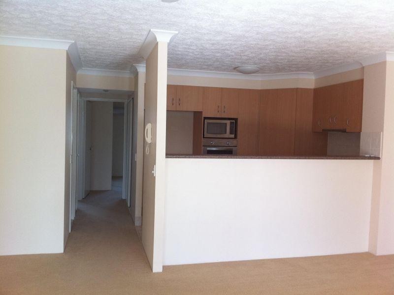 6/1880 Gold Coast Highway, Burleigh Heads QLD 4220