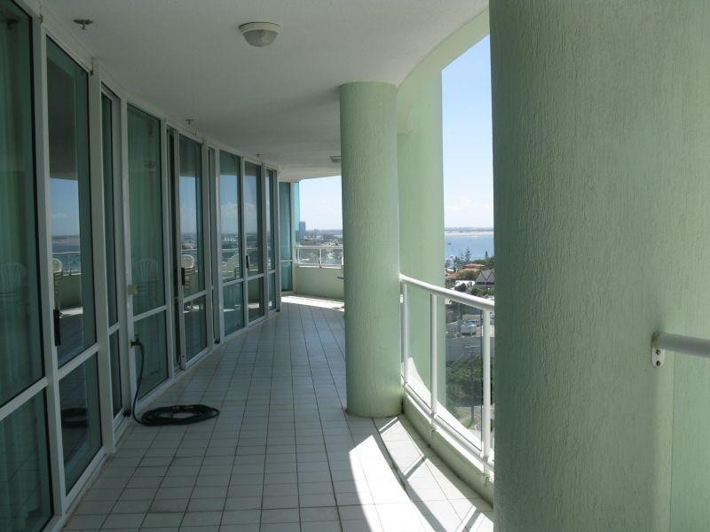 39/3 Tedder Avenue, Main Beach QLD 4217