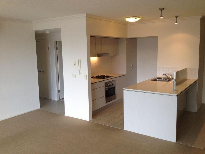 1061/18 Manning Street, Milton QLD 4064