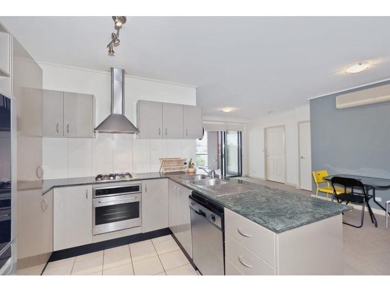 9 Sylvan Road, Toowong QLD 4066