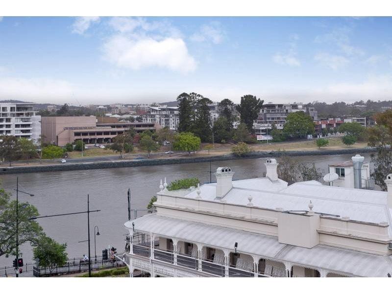 9 Sylvan Road, Toowong QLD 4066